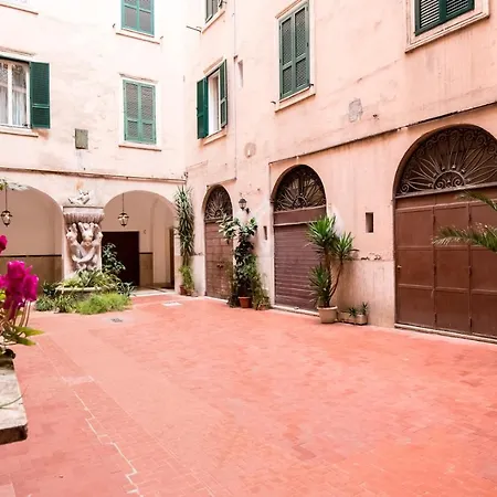 Charming 2 Beds Flat In A Great Area Apartment